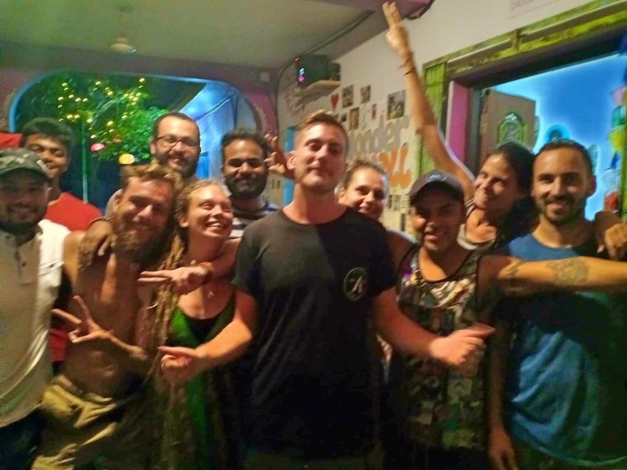 Bunkd Hostel, Анджуна Екстериор снимка