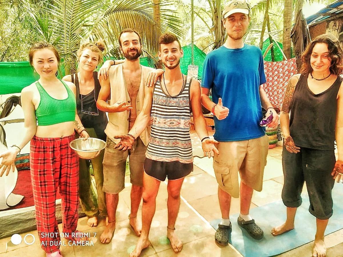 Bunkd Hostel, Анджуна Екстериор снимка