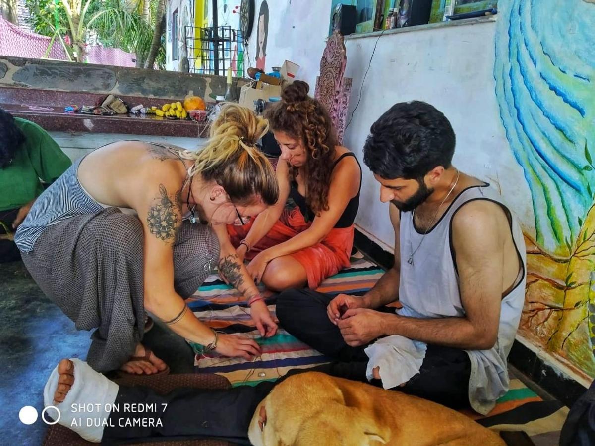 Bunkd Hostel, Анджуна Екстериор снимка